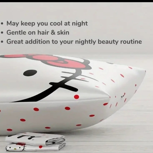 SANRIO Hello Kitty Plush Pillowcase Only One Pillowcase New - Picture 6 of 8